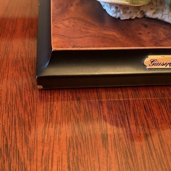 GIUSEPPE Armani Swan Figurine - Picture 7 of 9